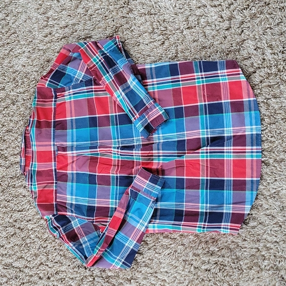 2 - Chaps Button Down Shirts - Picture 5 of 9